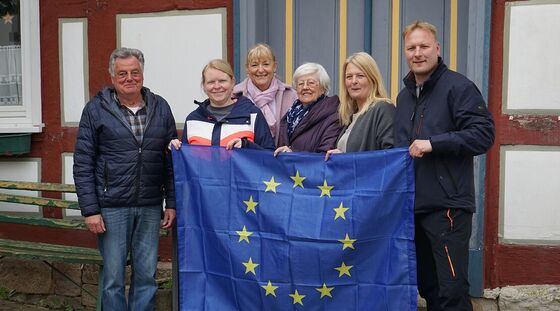 Das Foto zeigt von links nach rechts: U.Umbach, J.Heerdt, W.Kleff, G.Frost, Y.Franke und P. Simshäuser